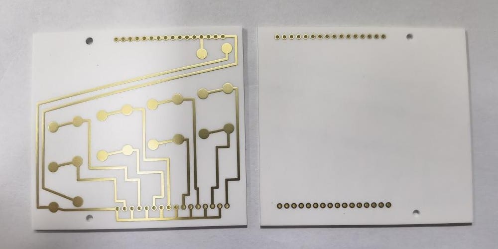 Placa de circuito impreso de cerámica